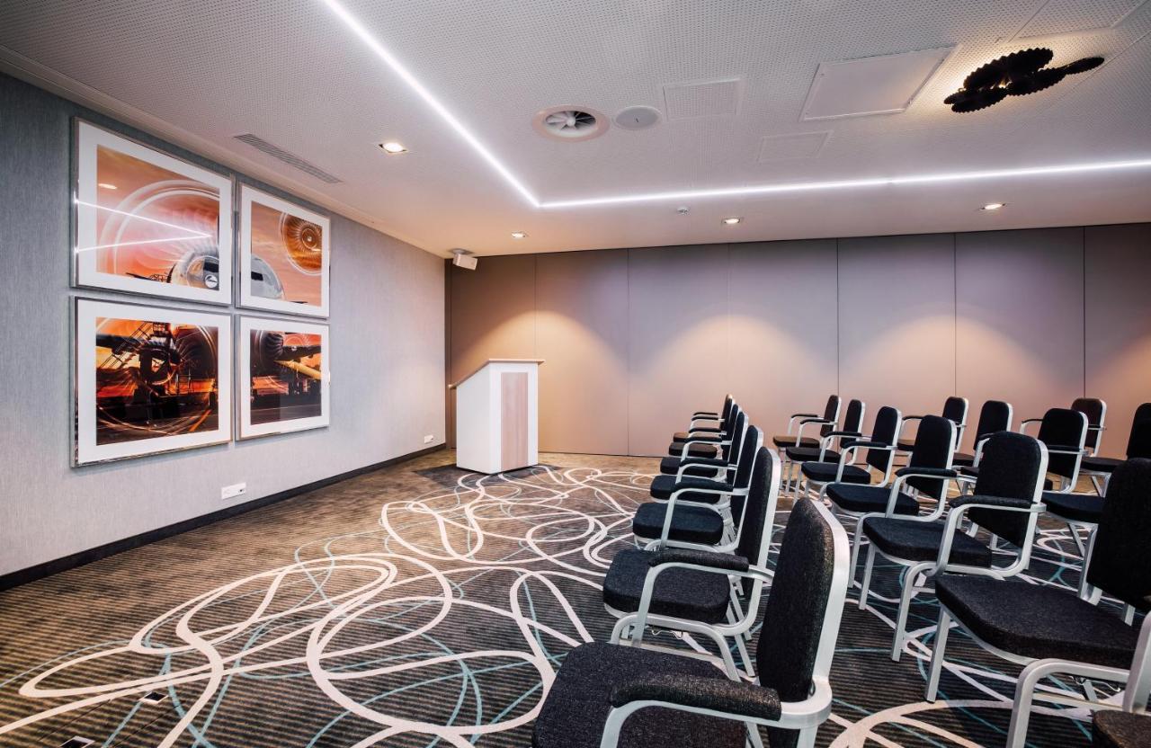 Hotel Leonardo Zurich Airport